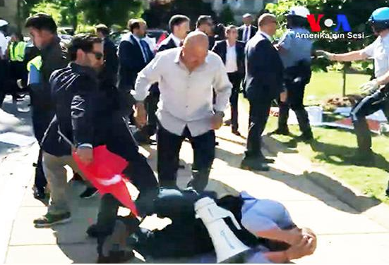 Գերագոյն ատեանը մերժեց Էրտողանի թիկնապահներուն դէմ դատերը կասեցնելու դիմումը